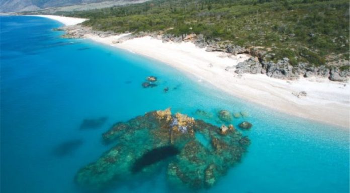 Shqipëria kryeson mes 15 destinacioneve për t’u vizituar