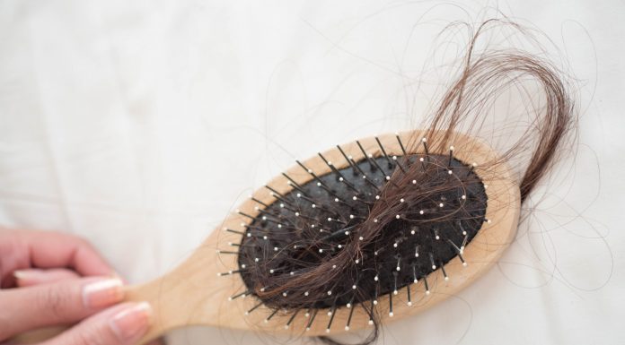 Si të trajtojmë rënien e flokëve?