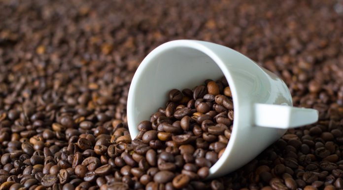 Ndikimi i kafeinës në organizëm