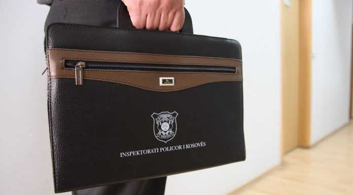 OSBE I DHURON IPK-SË 10 KOMPJUTERË