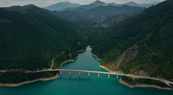 KURTI NUK NDRYSHON QËNDRIM PËR UJMANIN: ËSHTË I KOSOVËS PËR KOSOVËN