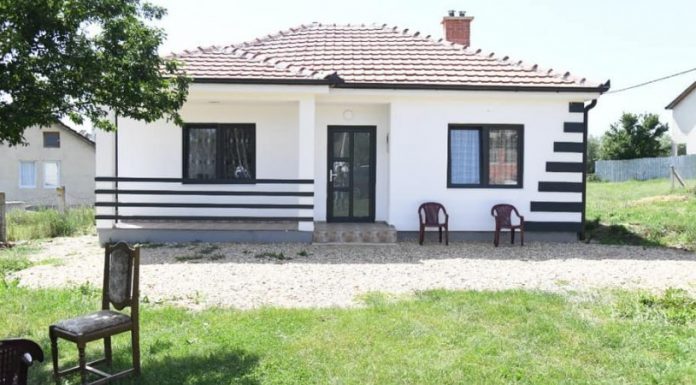 Pesë shtëpi të reja për familjet në nevojë të Drenasit