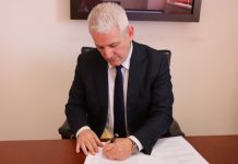 SVEÇLA NËNSHKRUAN MARRËVESHJEN E POLICËS KUFITARE PËR BASHKATDHETARËT