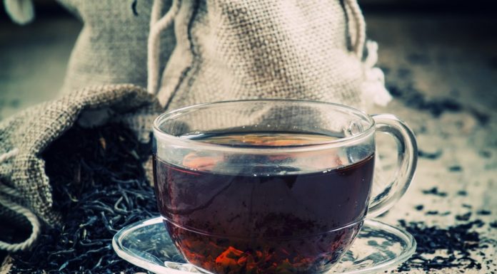 5 përfitime shëndetësore të çajit të zi