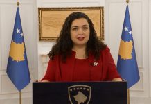 Presidentja Osmani ia dorëzon flamurin ekipit olimpik të Kosovës
