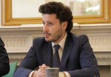 Abazoviq: Shqiptarët duhet të angazhohen më shumë në Mal të Zi