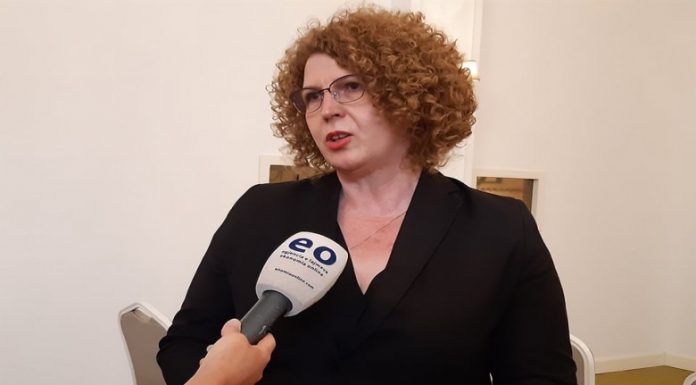 MINISTRJA HAJDARI: GJYKATA KOMERCIALE DO T’U OFROJË LEHTËSI INVESTITORËVE