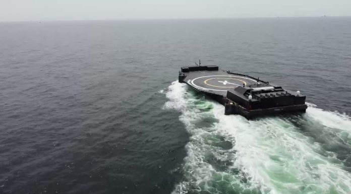 MUSK ZBULON ANIJEN-DRON TË SPACEX PËR ULJE RAKETASH NË DET