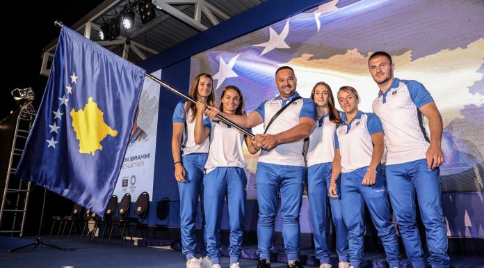 SPORTISTËT E KOSOVËS PARAKALOJNË NË CEREMONINË HAPËSE TË LOJËRAVE OLIMPIKE