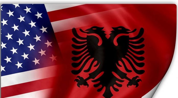 Gratë shqiptaro-amerikane bashkojnë forcat për të ndërtuar bizneset e tyre