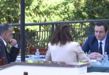 Kryeministri Albin Kurti arrin në Forumin e Prespës