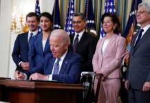 Biden nënshkruan urdhër ekzekutiv për të nxitur konkurrencën në ekonominë amerikane