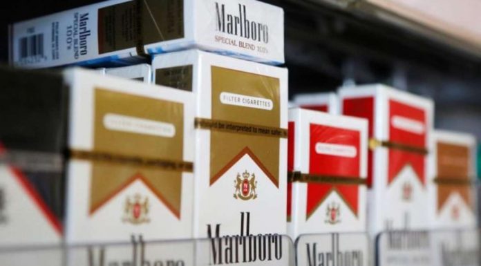 Brenda 10 vitesh, ‘’Philip Morris’’ parasheh të ndalojë shitjen e cigareve në Britani