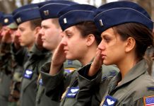 Gratë për herë të parë në Forcat Ajrore në SHBA