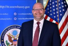 KUSH ËSHTË JEFFREY HOVENIER, I NOMINUAR PËR AMBASADOR TË SHBA-SË NË KOSOVË?