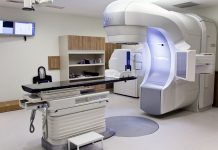 SHSKUK: NË KLINIKËN E ONKOLOGJISË FILLON PUNA ME APARATIN E RI