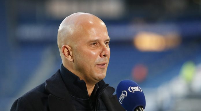 TRAJNERI I FEYENOORDIT, ARNE SLOT: DRITA E RREZIKSHME NË KUNDËRSULME