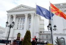 Mehaj pritet me nderime ushtarake nga Ministrja e Mbrojtjes së Republikës së Maqedonisë së Veriut