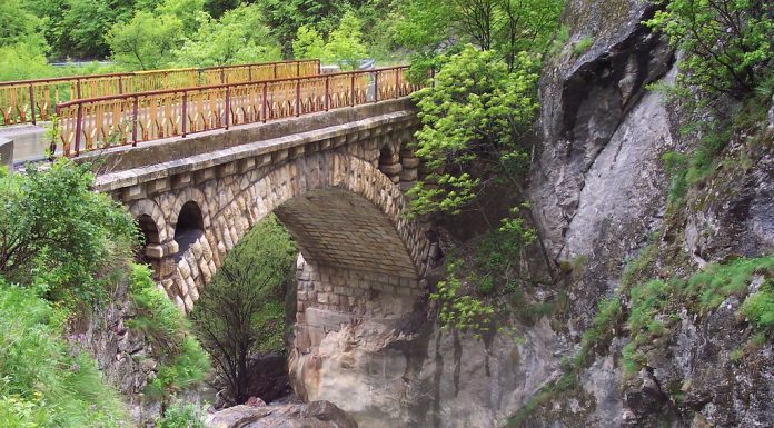 Mehaj për zjarret në Rugovë: Gjendja po monitorohet, FSK është në gatishmëri për reagim me të gjitha kapacitetet