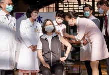 Tajvani ka prodhuar vaksinën vendore kundër Covid-it, presidentja e merr atë