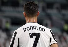 Ronaldo reagon pas spekulimeve për të ardhmen e tij