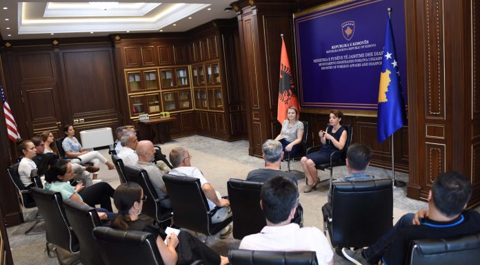 Gërvalla paralajmëron strategji të re për Diasporën