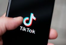 TikTok fshin më shumë se 7 milionë llogari të dyshimta