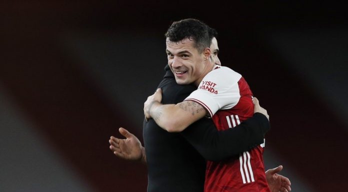 ARTETA “BLINDON” XHAKËN: QËNDRON TEK ARSENALI