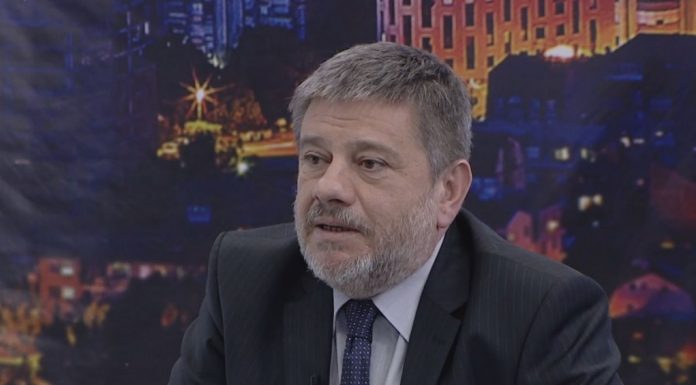 HYSA DEKOROHET ME MIRËNJOHJE PËR KONTRIBUTIN NË ZHVILLIMIN E TUZIT