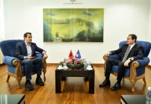 Kurti dhe Vitia takohen me Veliajn, diskutojnë për pandeminë