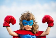 Një manual për të rriturit për mënyrën se si të flasin me fëmijët për vijën e kufirit të trupit dhe abuzimin seksual