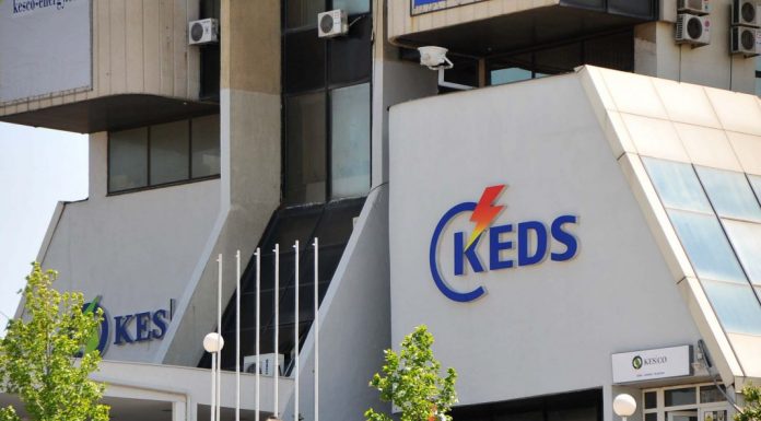 KEDS DEL ME SQARIM PËR VONESAT NË KONSTRUKTIMIN E RRUGËS “MUHARREM FEJZA”