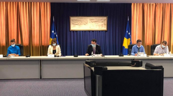 Kurti: Është koha e fundit të ballafaqohemi me të kaluarën, s’e kemi luksin të gabojmë e eksperimentojmë