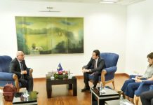 Kurti takohet me Shefin e Kryqit të Kuq në Kosovë, flasin për personat e zhdukur gjatë luftës