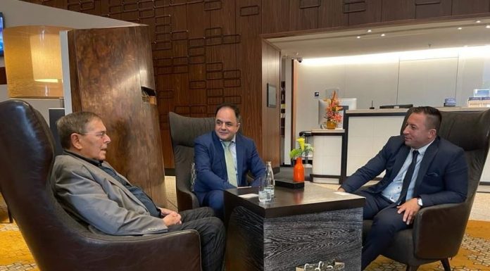 Mehaj takon kolonelin gjerman Freytag: Mik i mirë në ditë të vështira