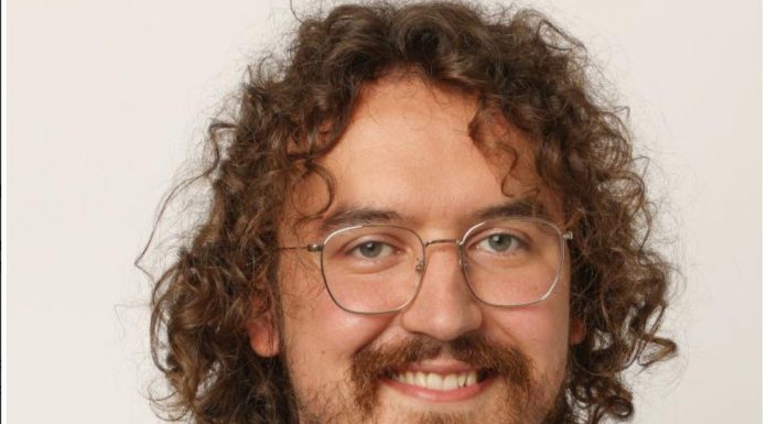 Reiz Luzhnica bëhet deputeti i dytë shqiptar në Parlamentin e Cyrihut