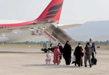 Riatdhesohen në Shqipëri 14 fëmijë dhe 5 gra që ishin në kampe në Siri