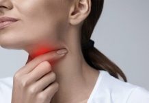 Shëroni acarimin e fytit me kura natyrale