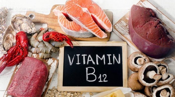 Mungesa e vitaminës B12 dëmton nervat: ushqimet që duhet të konsumoni