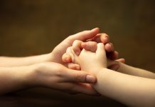 3 Hapa drejt prindërimit pozitiv në kushtet e shtëpisë