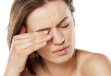 Trajtoni dhimbjet e syve me metoda natyrale në shtëpi