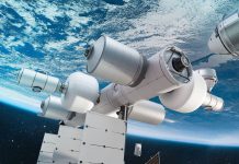 Jeff Bezos planifikon të ndërton një stacion hapësinor privat