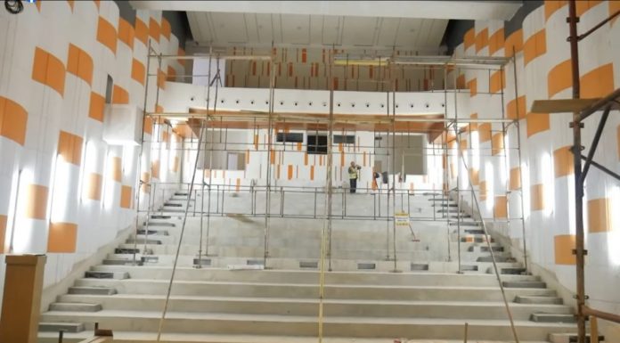 Rehabilitohet Pallati i Kulturës në Krujë, hapësira argëtuese dhe social kulturore