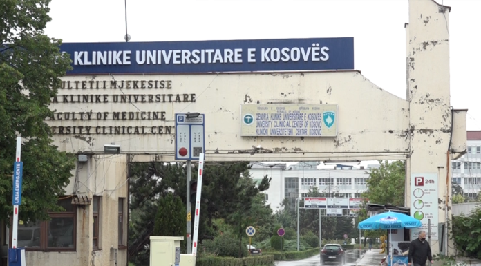 Mjekët e QKUK-së operojnë 55 vjeçarin, i ndalin gjakderdhjen gastrointestinale