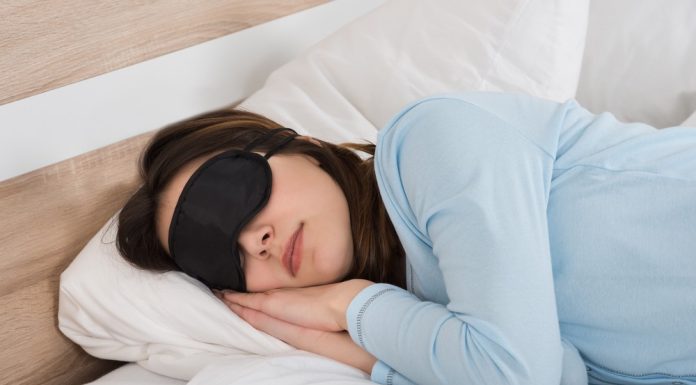 Pesë gjëra që mund të sigurojnë një gjumë të mirë dhe të rehatshëm