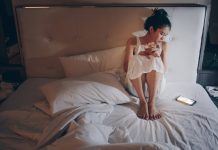 Këshilla gjumi për ata që kanë Çrregullim Afektiv Sezonal (SAD)