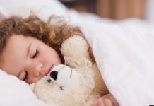 Si ta dini nëse fëmija juaj vuan nga apnea e gjumit?