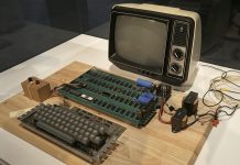 Shitet në ankand kompjuteri i parë Apple