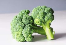 Brokoli ul ndjeshëm rrezikun e kancerit në mushkëri